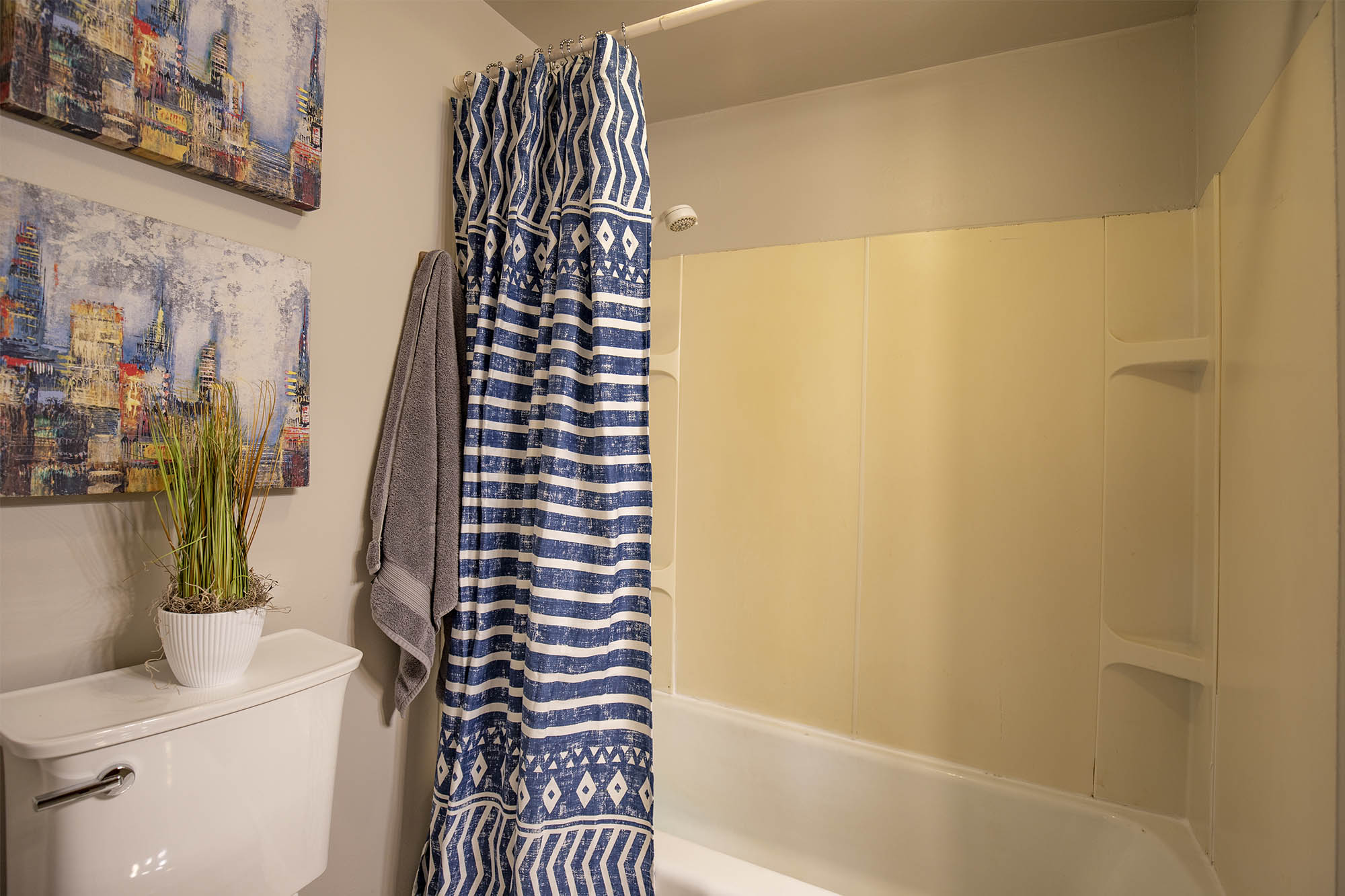 Property photo 28