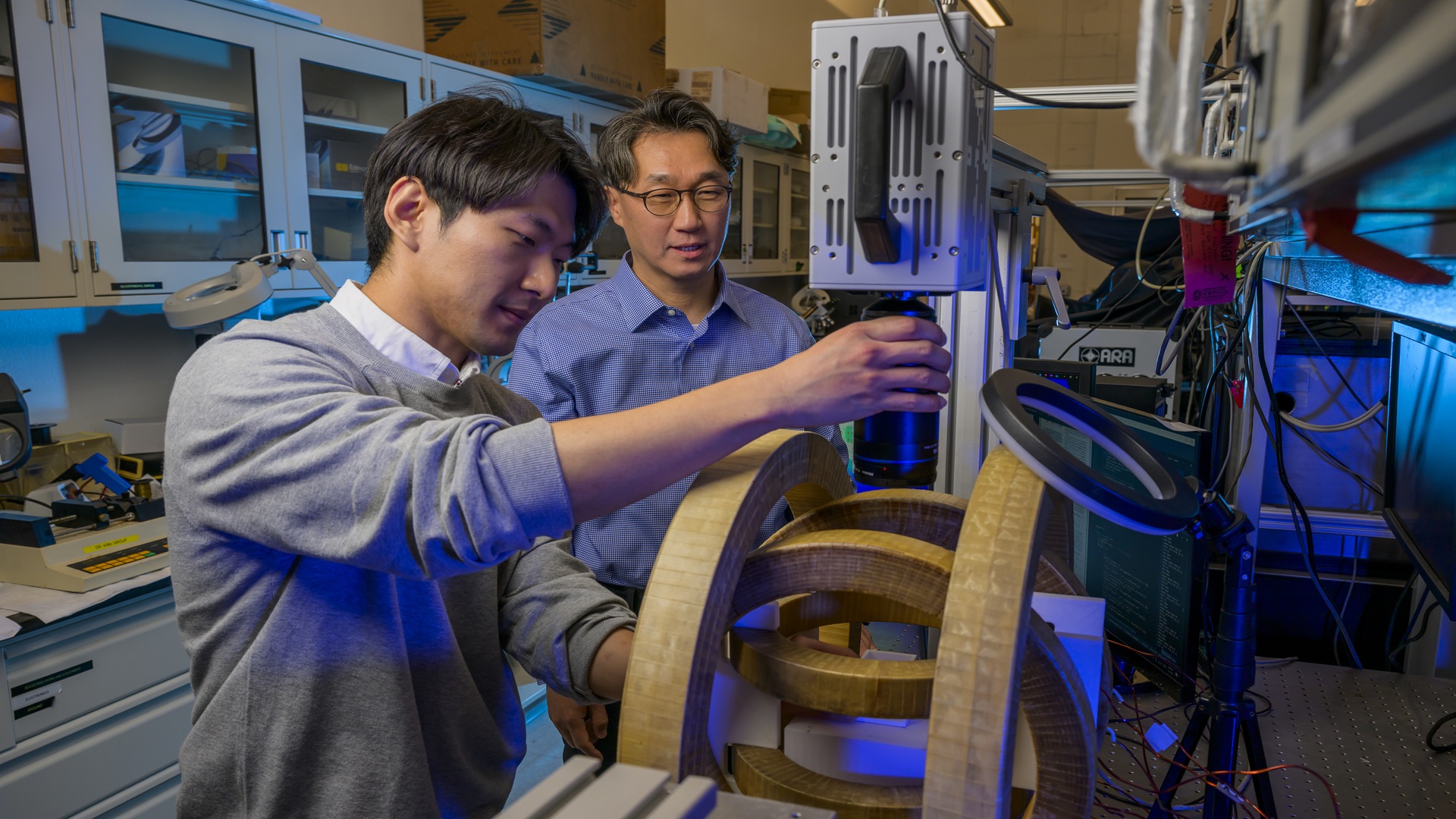 Microrobots Can Now Move Without Cameras or Tracking Systems (2026)