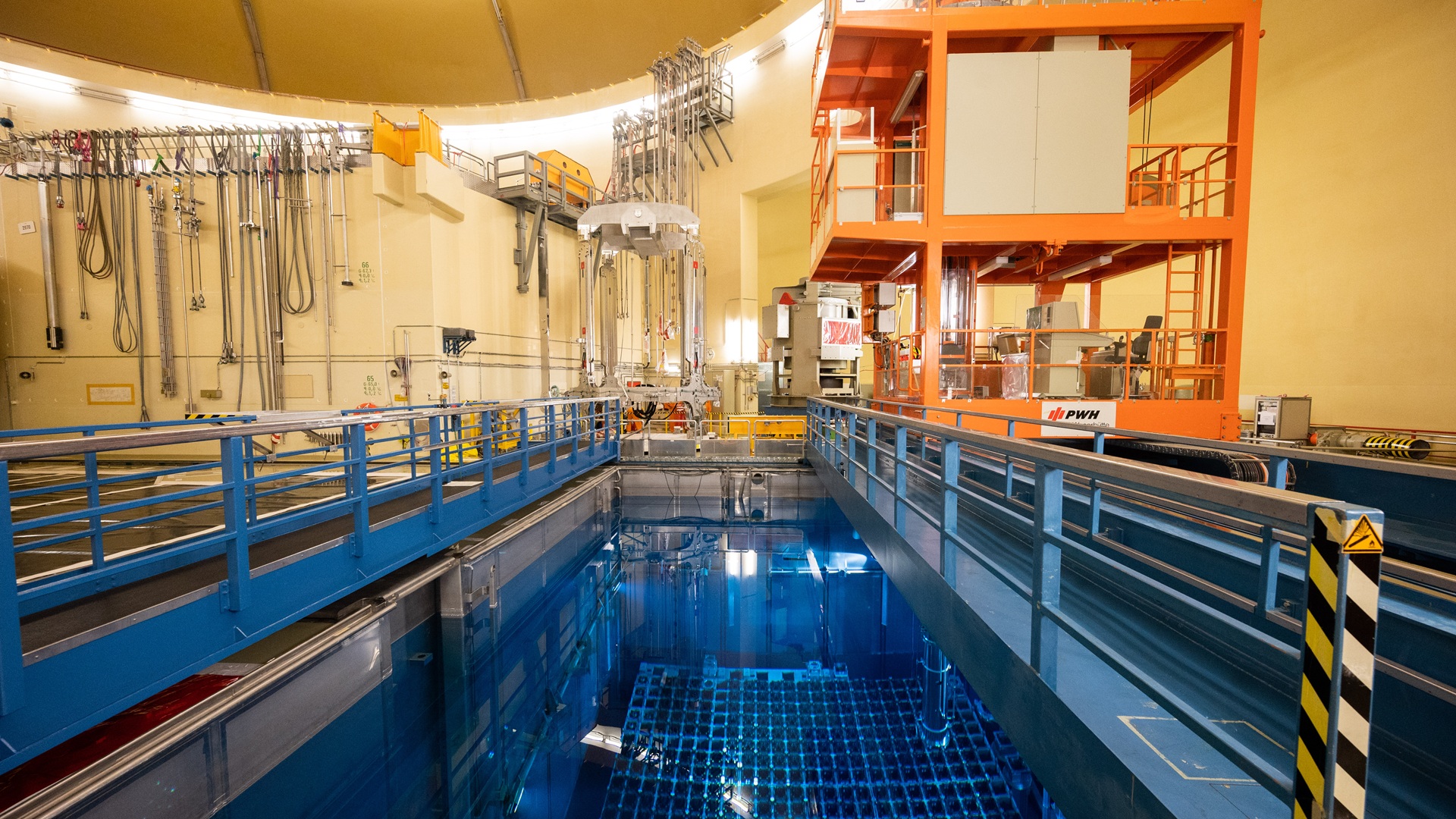 AI Revolutionizes Nuclear Fuel Recycling: 95,000 Tons of Waste Transformed (2026)