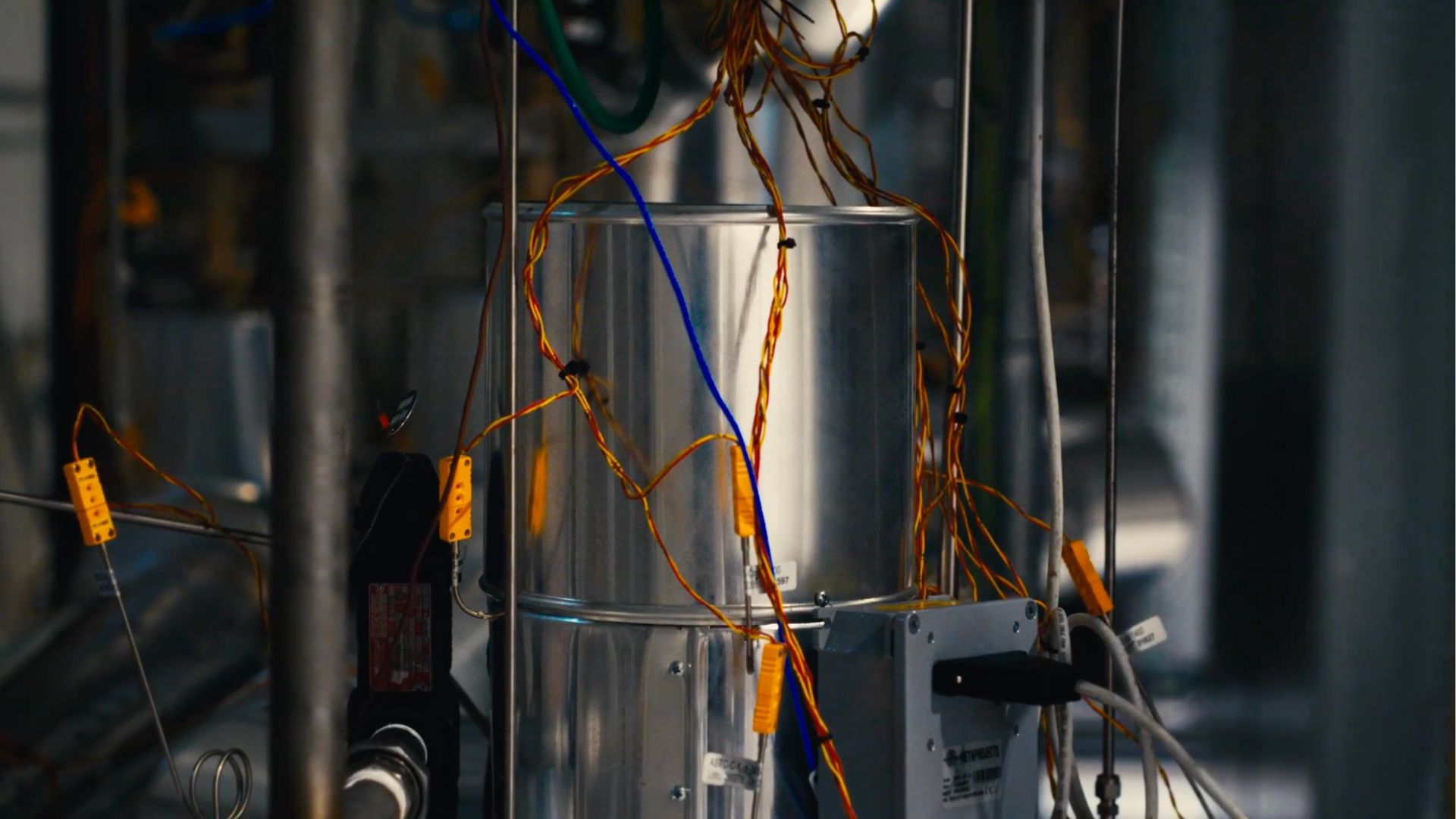 Breakthrough in Nuclear Energy: Self-Healing Alloys Power Compact Reactors! (2026)