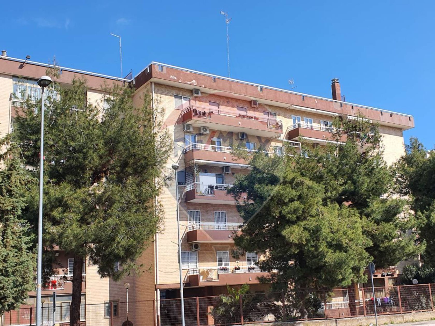 Appartamento In Vendita Bari 21260148-63 | Re/Max Italia 1260_x_1680_jpg