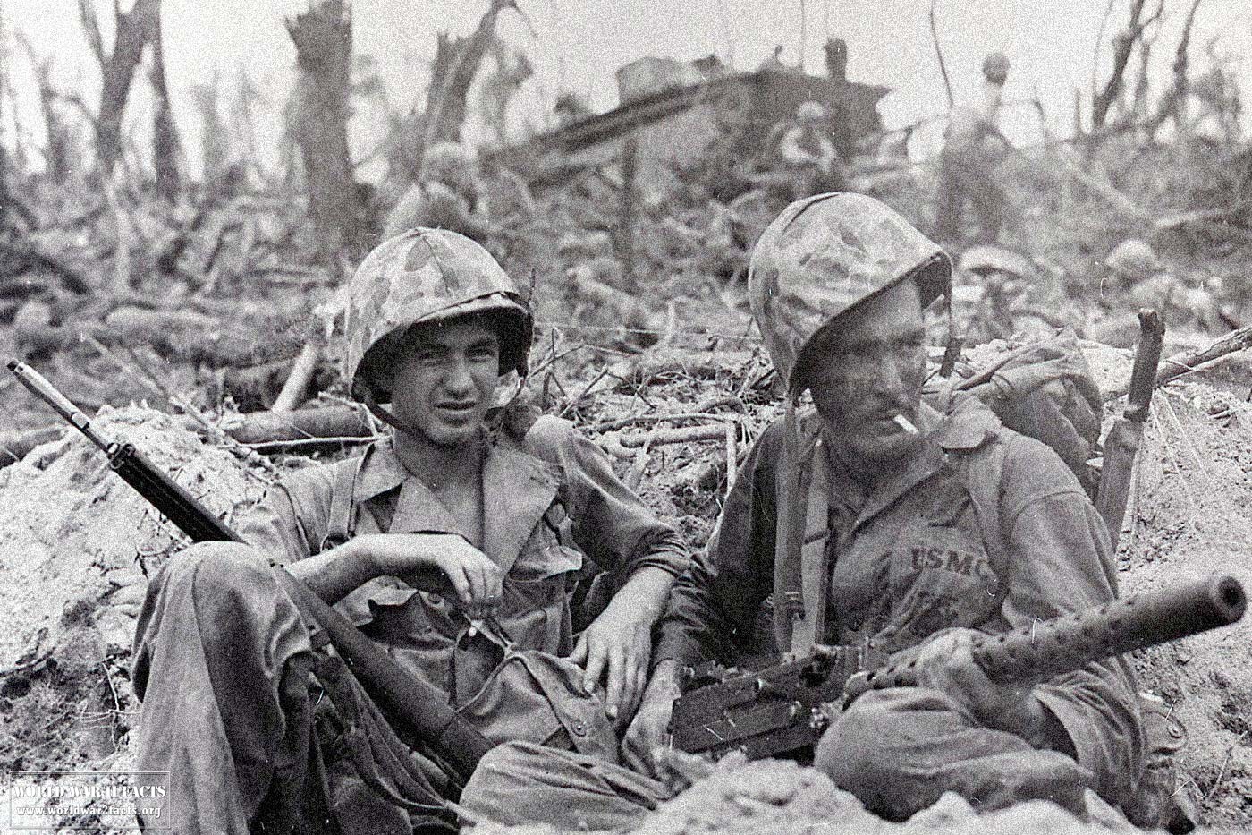 marines in battle ww2