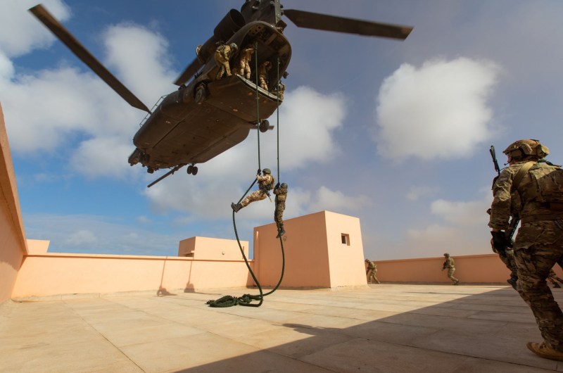 Pic of the Day: Helicopter Rappel | SOFREP