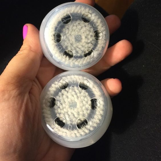 cliomakeup-come-usare-clarisonic-14-vecchie-spazzole