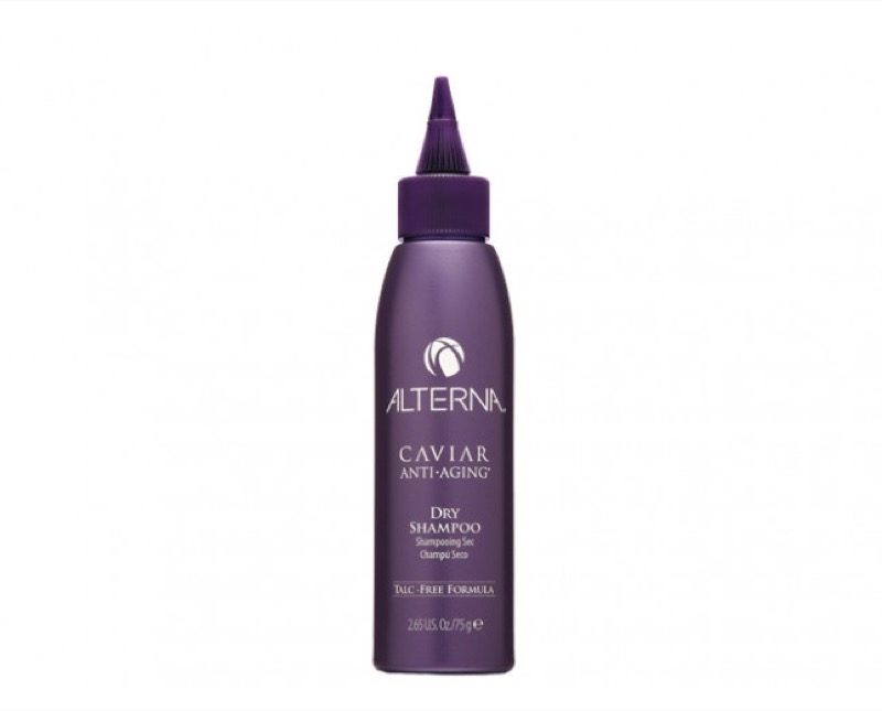 ClioMakeUp-coolspotting-segreti-bellezza-trucco-capelli-make-up-Emily-Ratajkowski-alterna-caviar-shampoo-secco