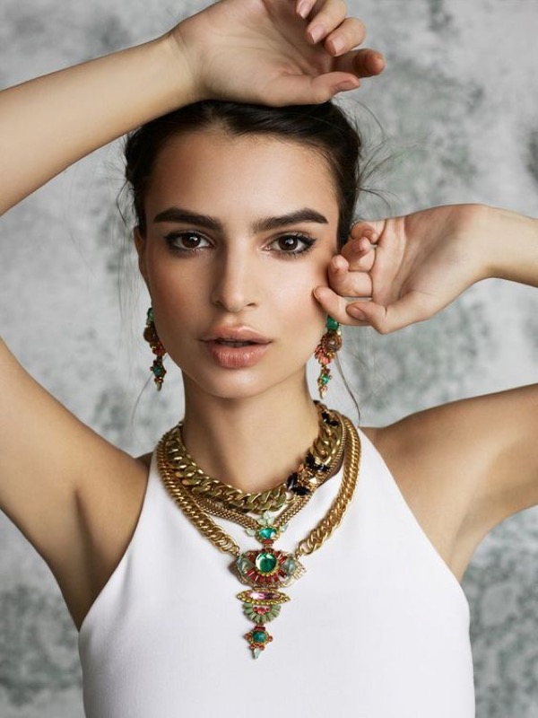 ClioMakeUp-coolspotting-segreti-bellezza-trucco-capelli-make-up-Emily-Ratajkowski-pinterest