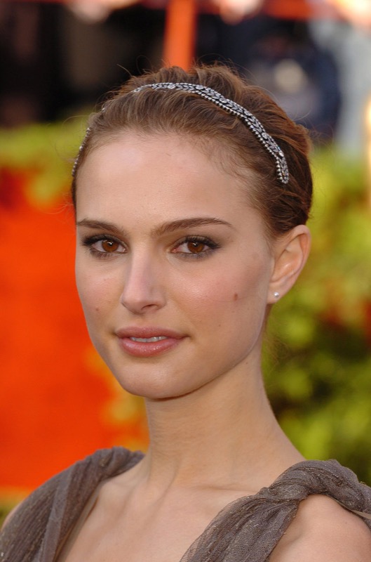 cliomakeup-gioielli-capelli-accessori-eleganti-acconciature-sposa-occasione-speciale-15
