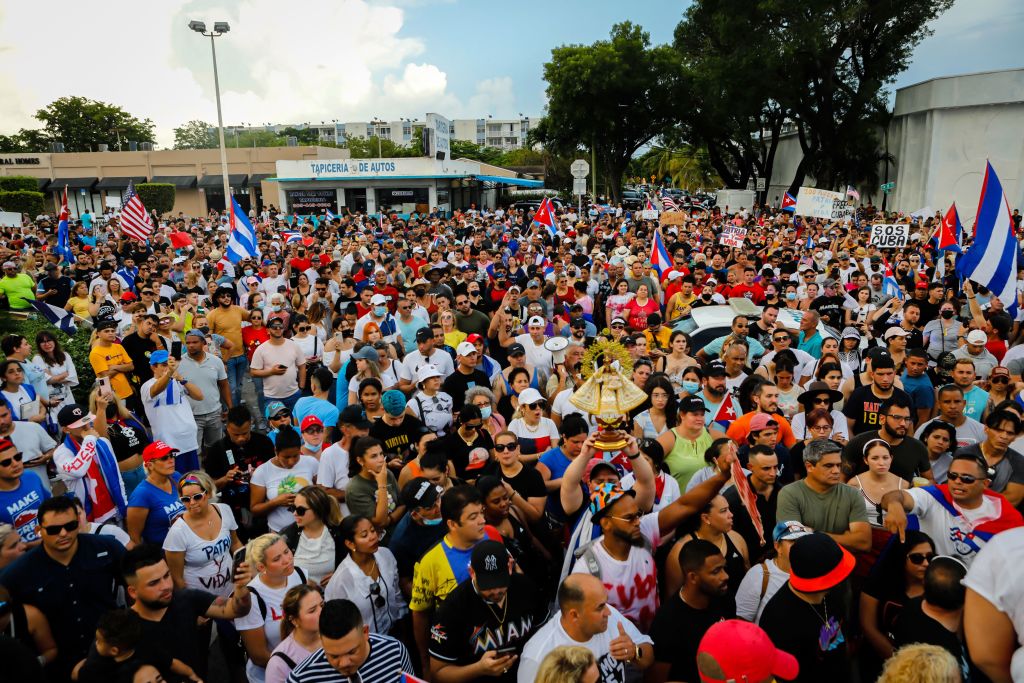 Marcha en la comuna 9 buenos aires desde la urb. Manifestaciones Tema Informacion Y Noticias Manifestaciones Cnn