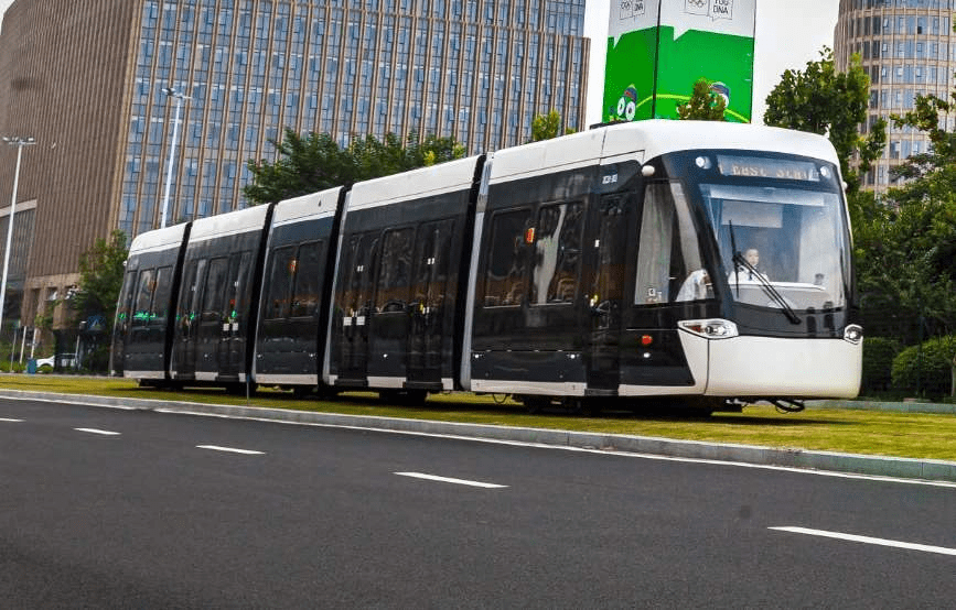 Read more about the article Clean Electric Streetcars in the Santa Cruz Plan