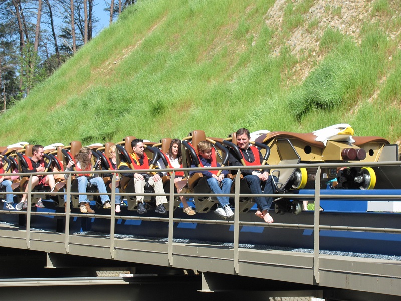 Wild Eagle Roller Coaster Wiki Fandom - Download Modern Dark Wallpaper | Desktop