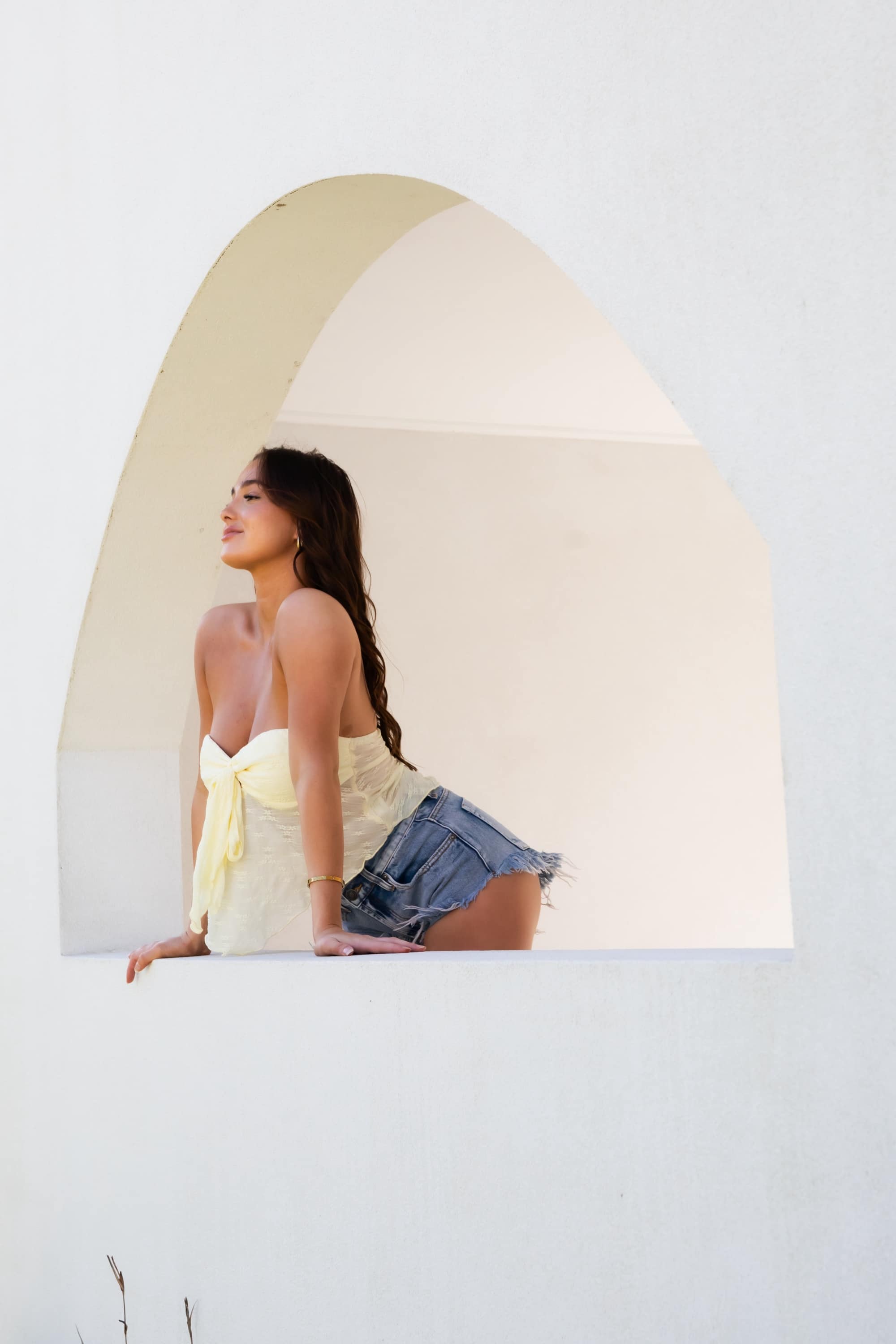 coast yellow top