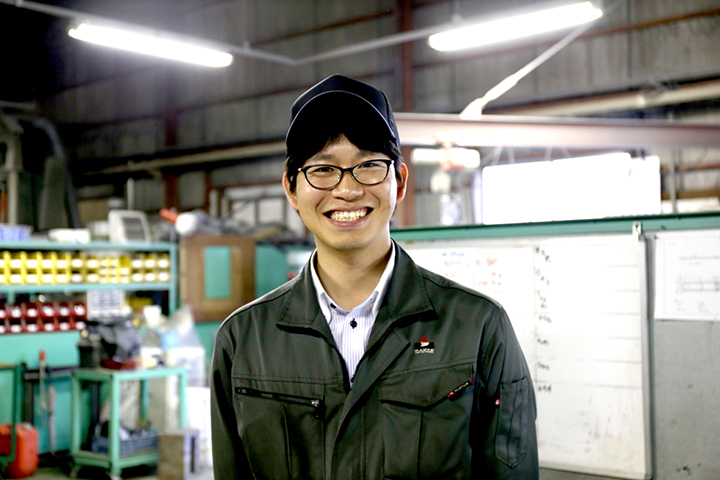 工場を案内してくれた若きホープ北隅さん 工場を案内してくれた若きホープ北隅さん