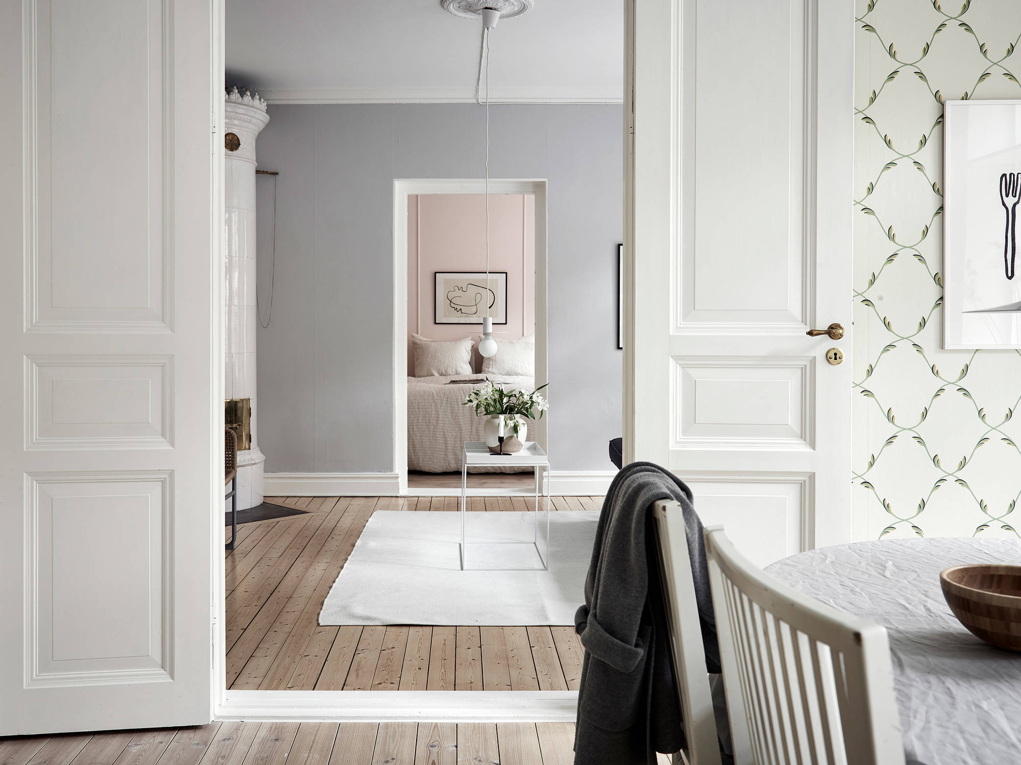 A powder bedroom peeking through - COCO LAPINE DESIGNCOCO LAPINE DESIGN