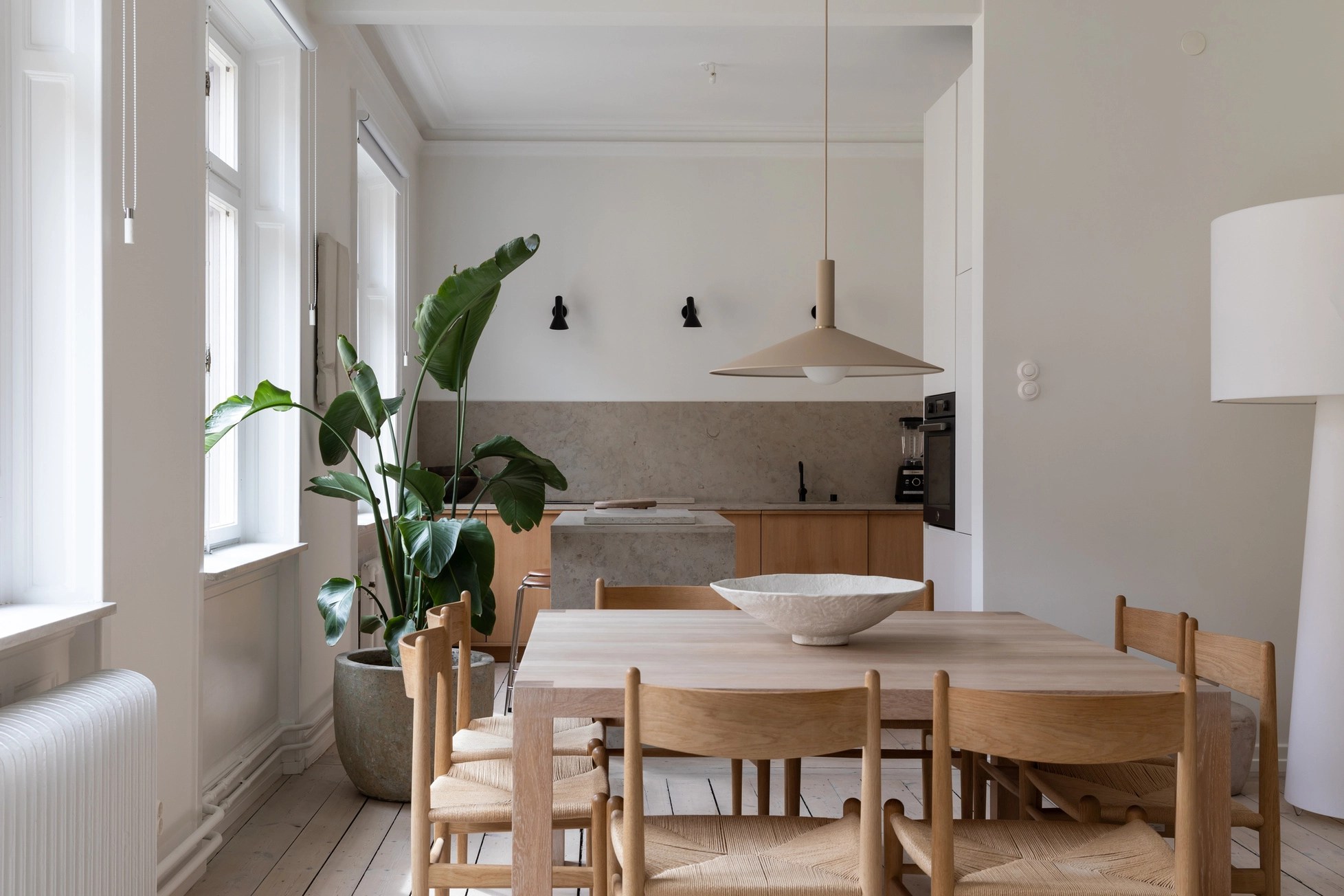 A minimal apartment with a Japandi vibe - COCO LAPINE DESIGNCOCO LAPINE ...