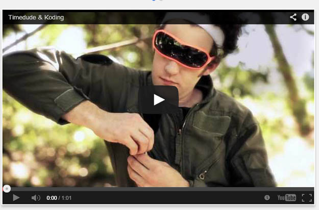 Chrome Codefling - Premium Nature Picture - 8K