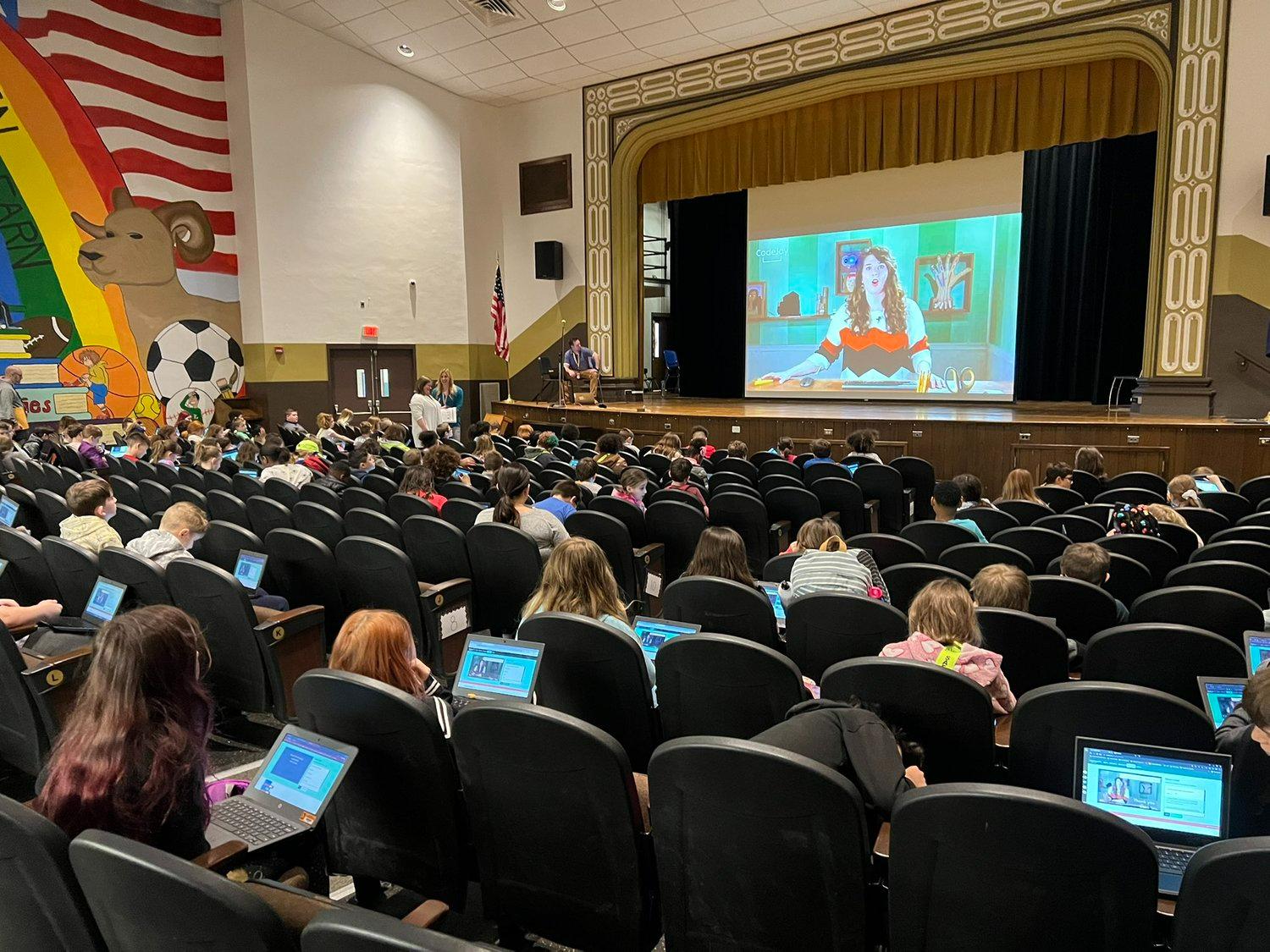 auditorium2Bcodejoy