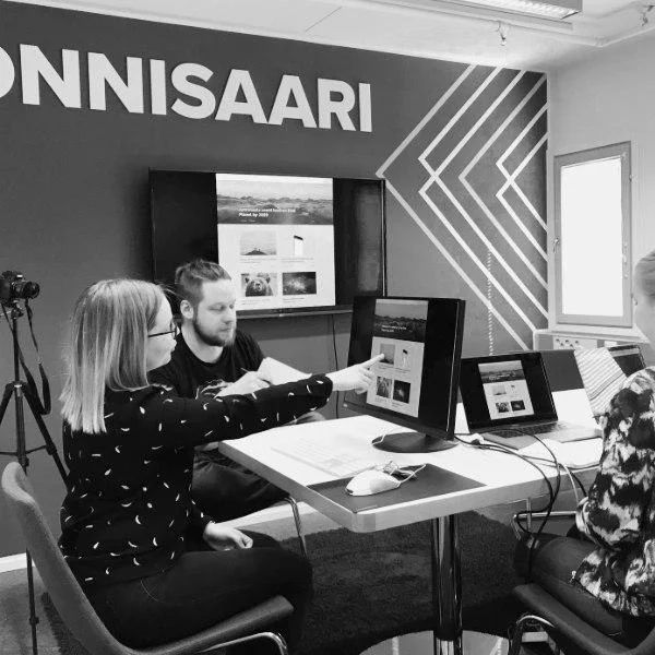 Quality In Software Development How Can It Be Achieved Codemate - Premium Gradient Background - Ultra HD