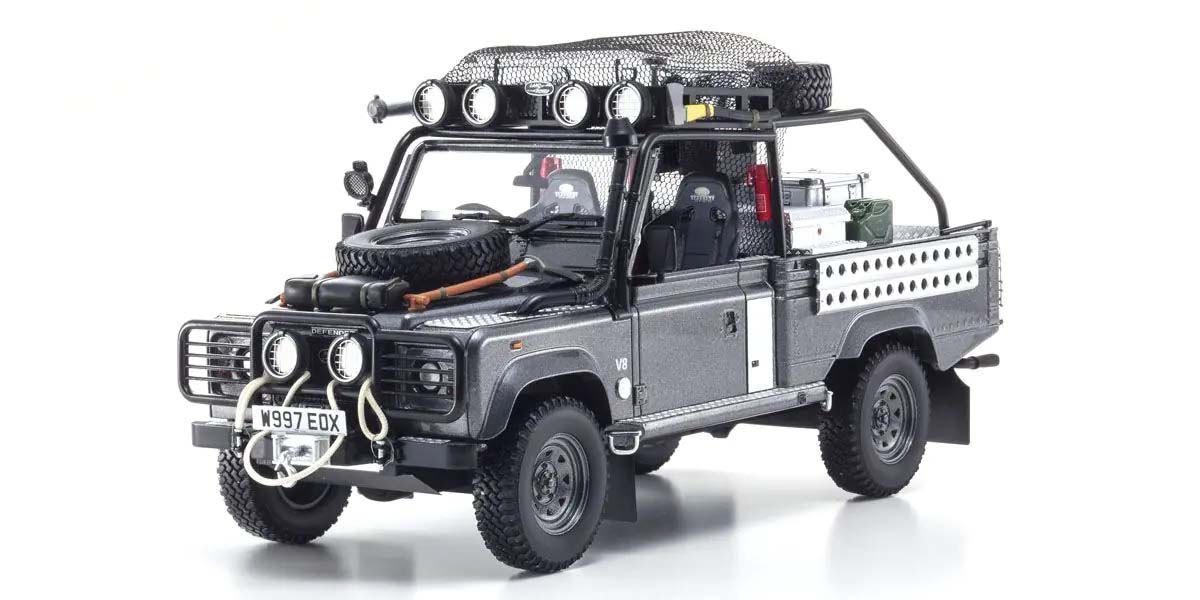 KYOSHO KSR08903TR 1:18 RESIN LAND ROVER DEFENDER 2001 TOMB RAIDER EDITION