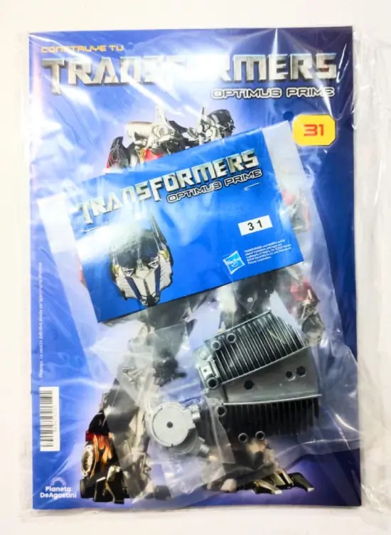 31.- Transformers arma tu Optimus Prime