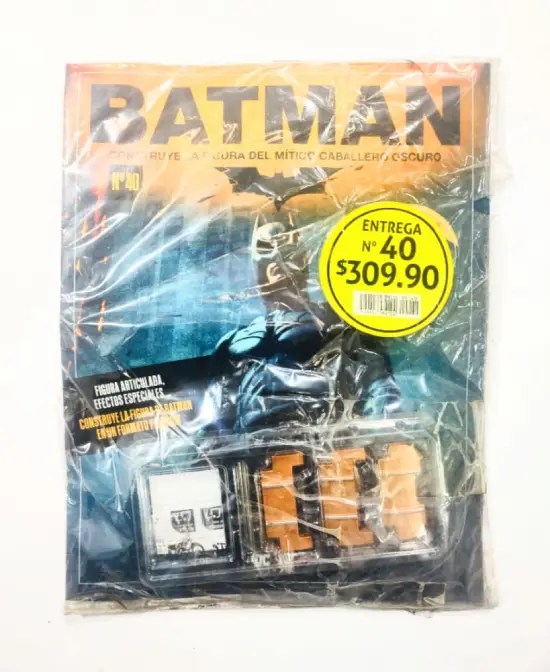 40.- Construye a Batman, el caballero de la noche