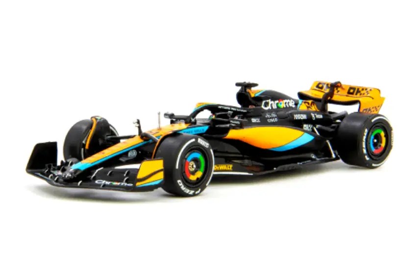 22.- Mclaren MCL60 (2023) Oscar Piastri