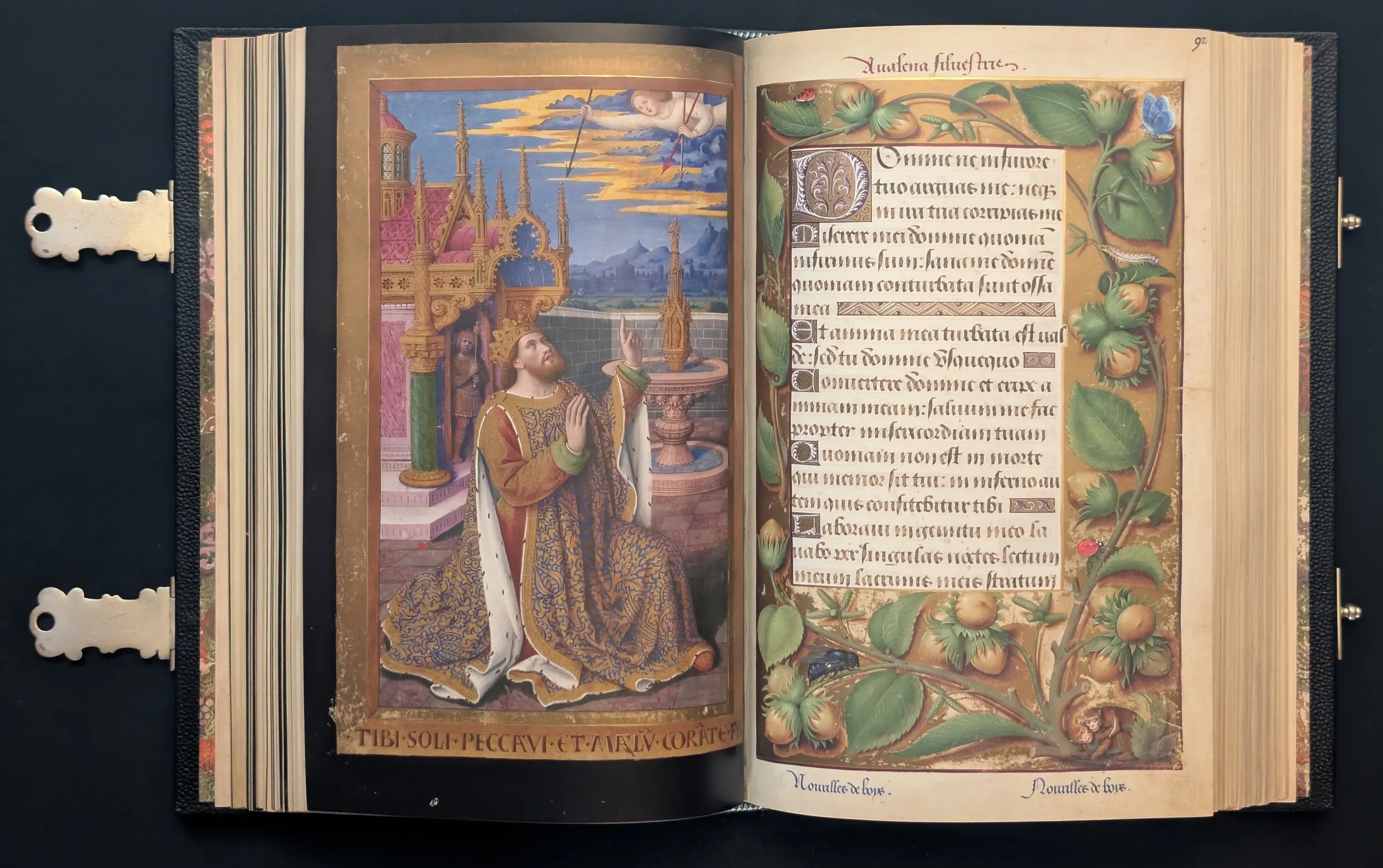 Grandes Horas de Ana de Bretaña, Editorial Moleiro, folio 91v El rey David pide perdón a Dios, 92r Inicio de los siete salmos penitenciales