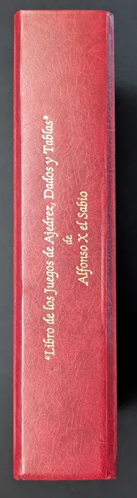 Lomo del libro de estudios del Libro de los Juegos de Alfonso X