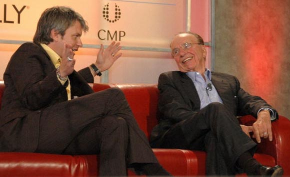 John Battelle conversando con Rupert Murdoch