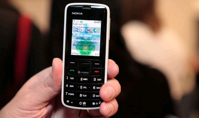 nokia_3110_evolve_horizontal.jpg