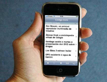 A feitura adaptada para o iPhone permite unha carga máis lixeira e unha mellor lectura dos contidos