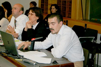 Pablo Carpintero, técnico de Ronsel, durante a súa presentación en París