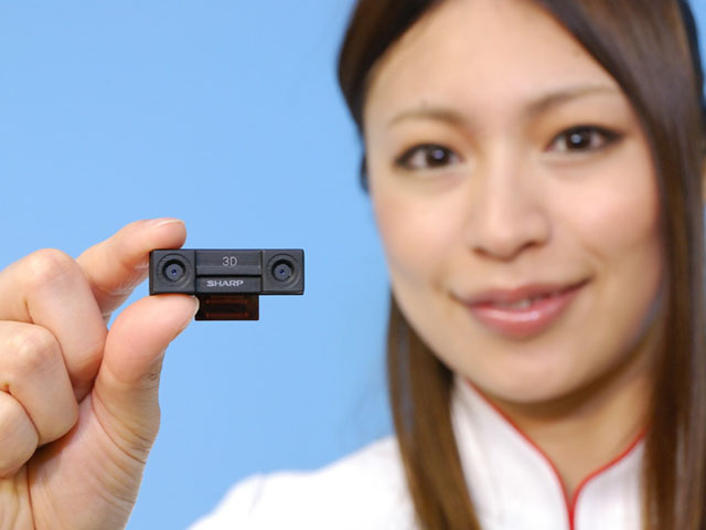 sharp_3d_camera.jpg