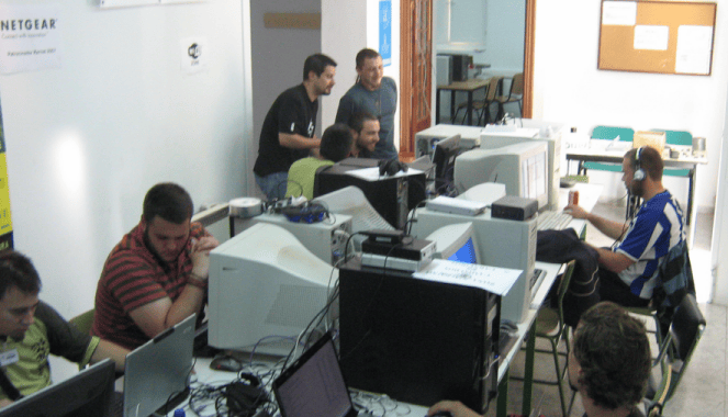 kernel2004-2.jpg