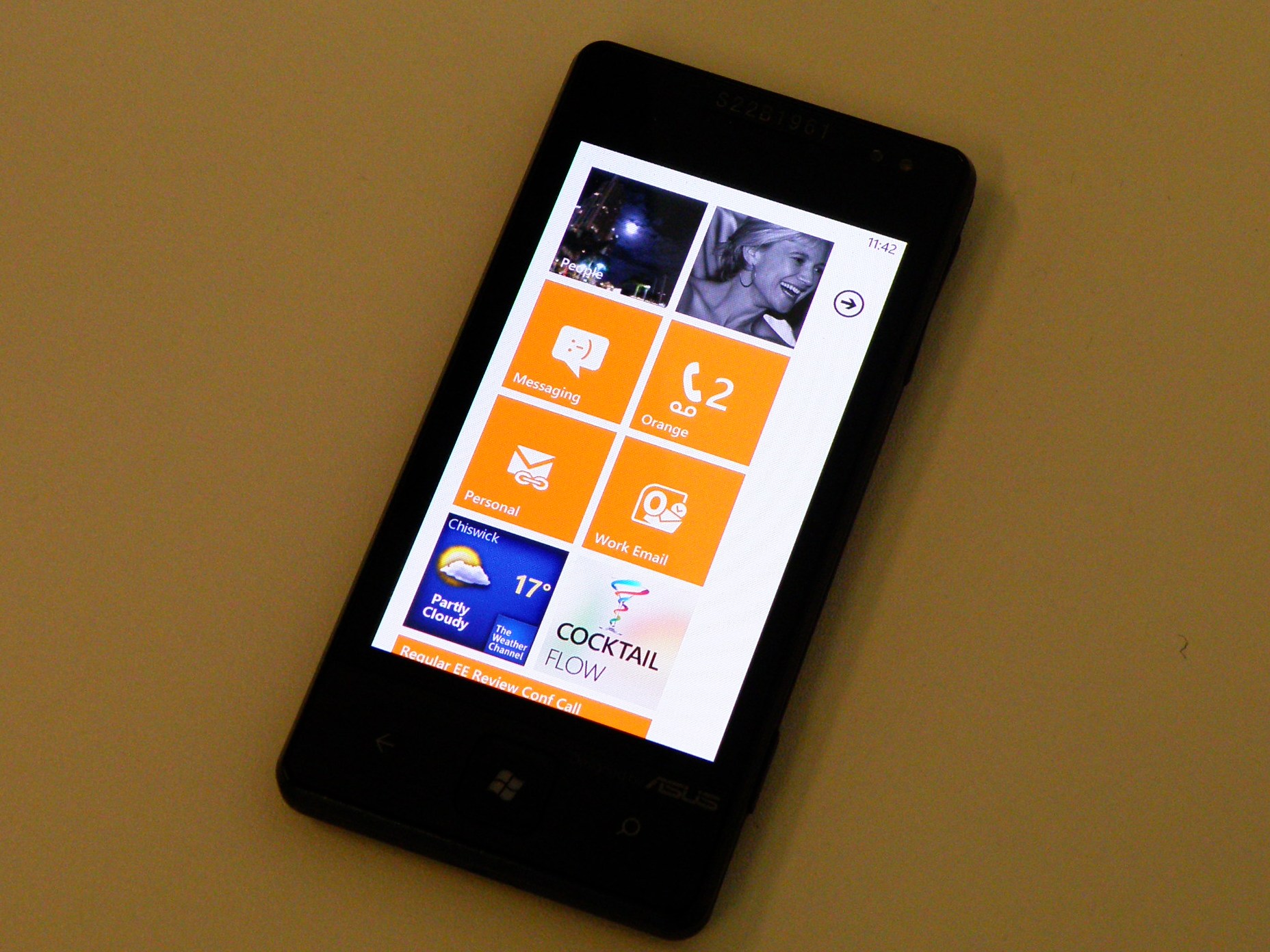 Windows_phone_7_mango_01.jpg