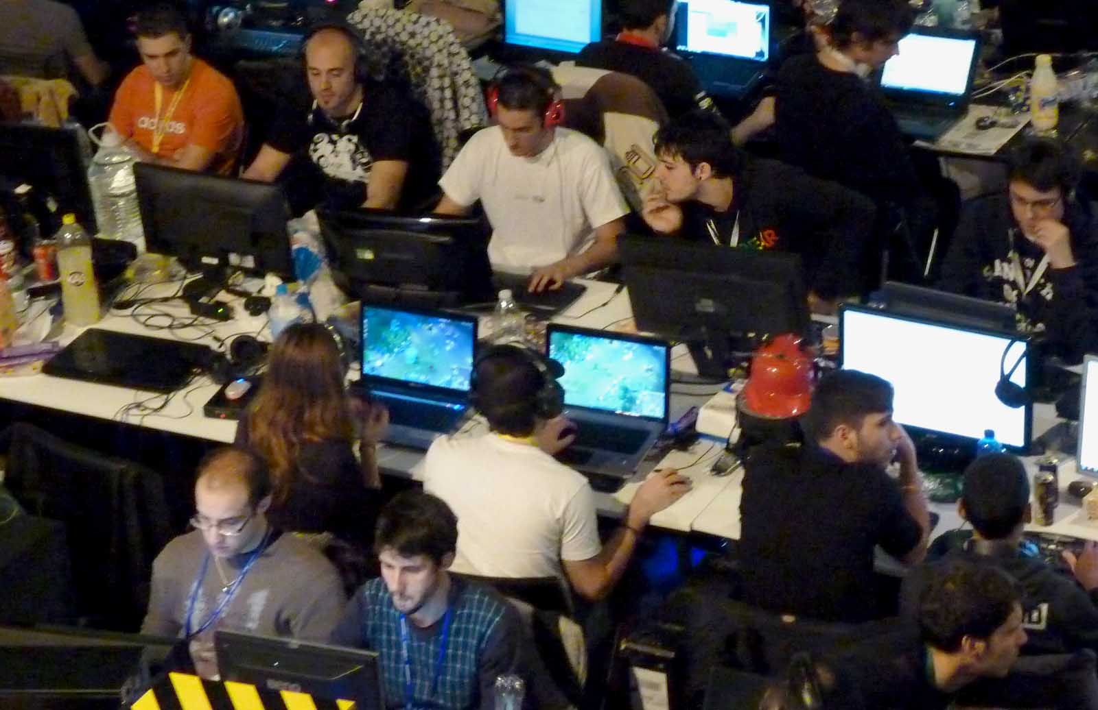xgn2012_02.jpg