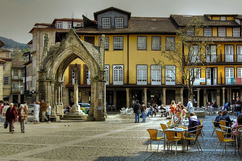 guimaraes.jpg