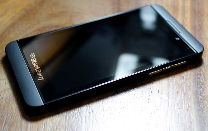 bb10_L_01.jpg