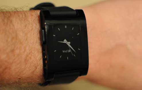 O smartwatch Pebble é o produto físico que captou máis atención este ano en Kickstarter