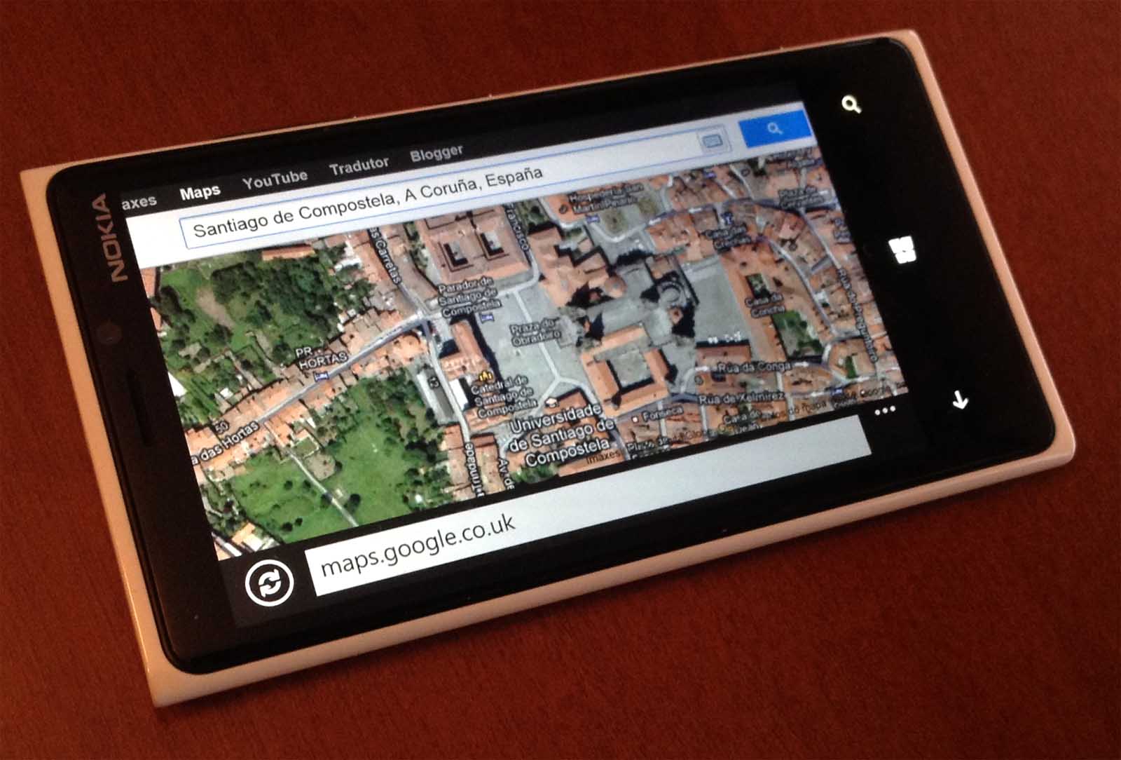 Algunhas versións locais de Google Maps aínda están dispoñibles dende Windows Phone 8