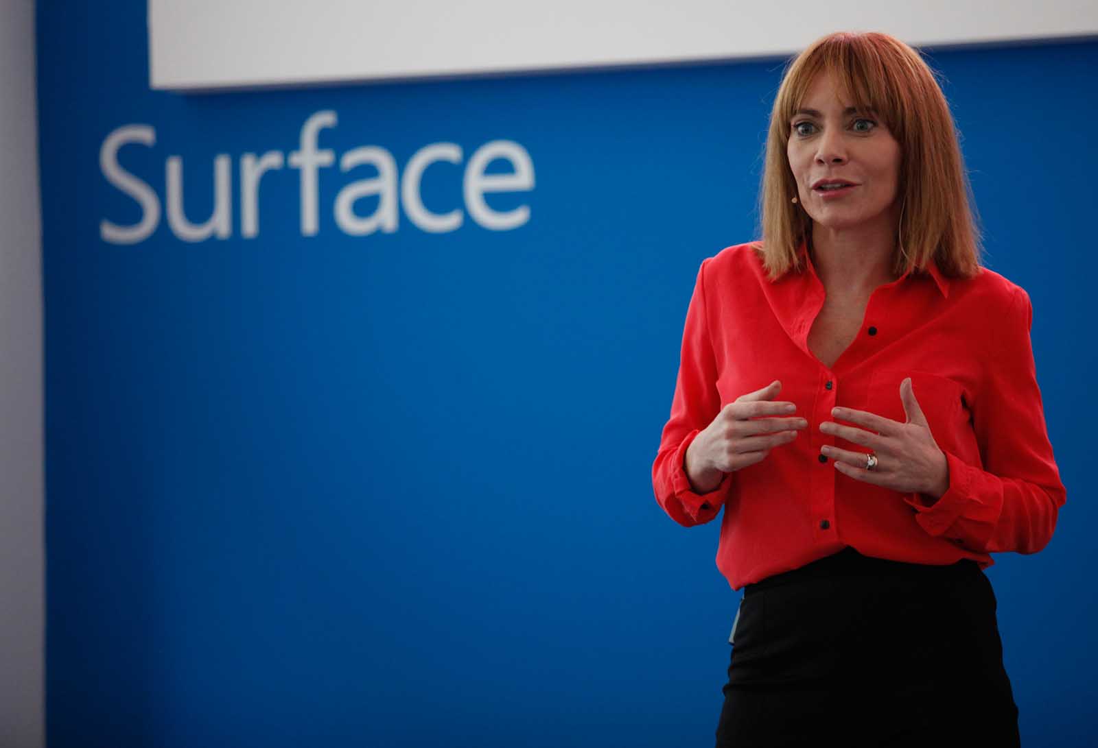 Maria Garaña conduciu a presentación de Surface RT en Madrid