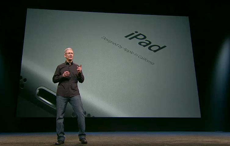 tim_cook_ipad.jpg