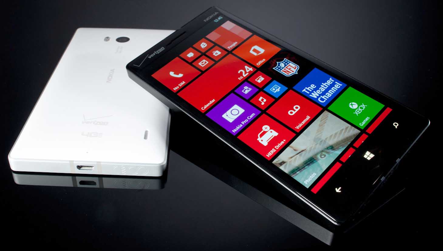 Imaxe dun dos últimos smartphones con Windows Phone de Nokia