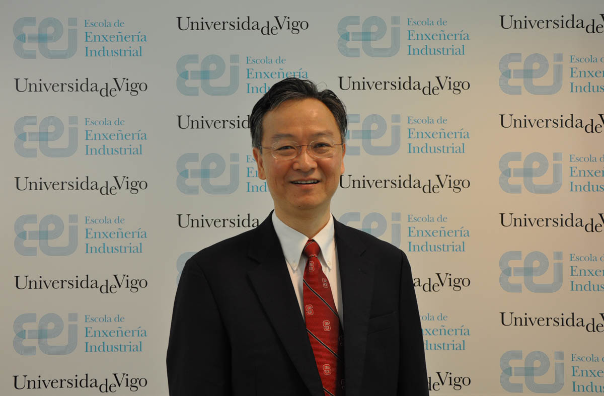 uvigo_Mo-Yuen_Chow.jpg