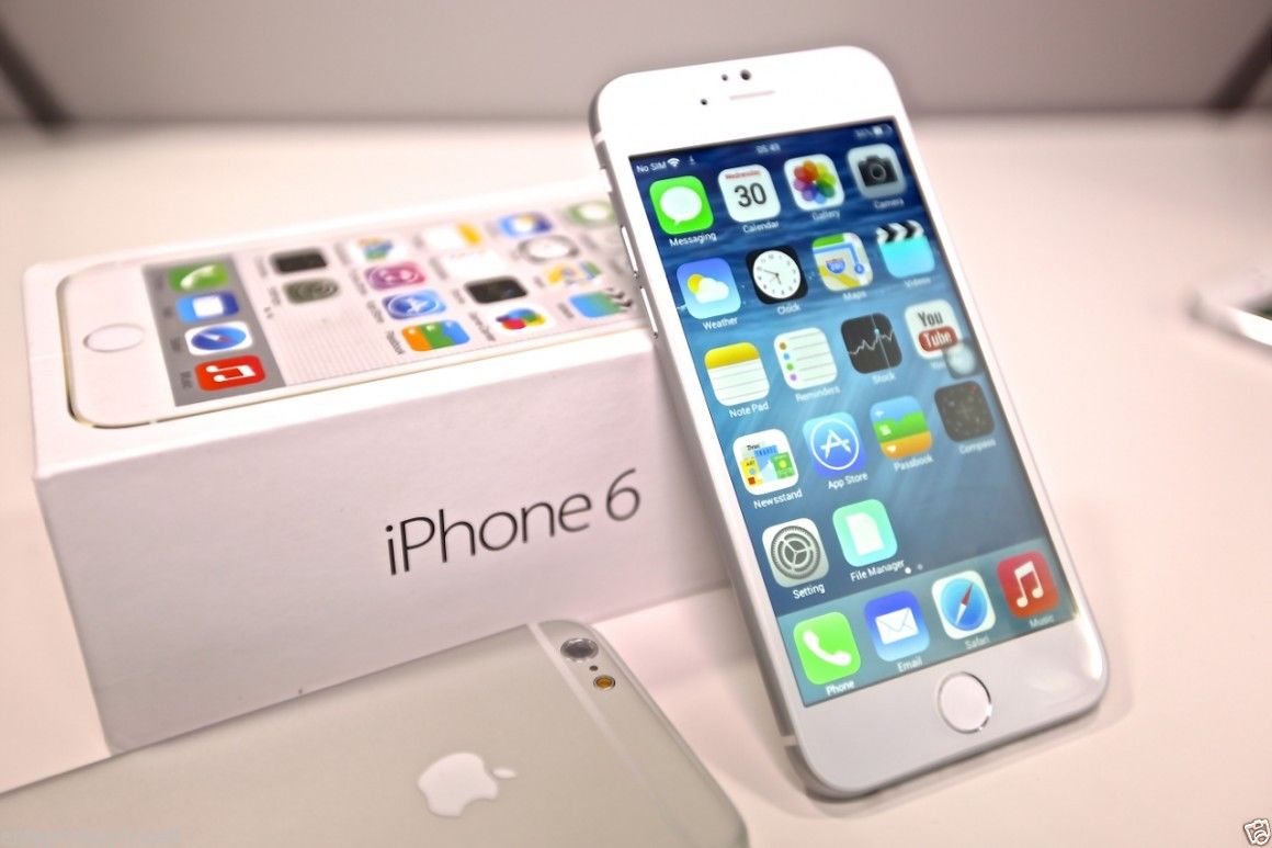 O iPhone6 de 6 GB, entre os aparellos que a OCU considera enganosos