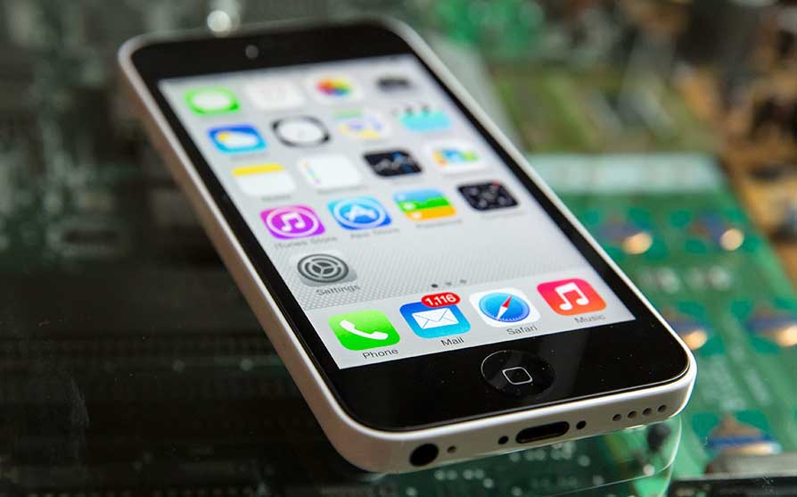 iphone_5c_placa.jpg