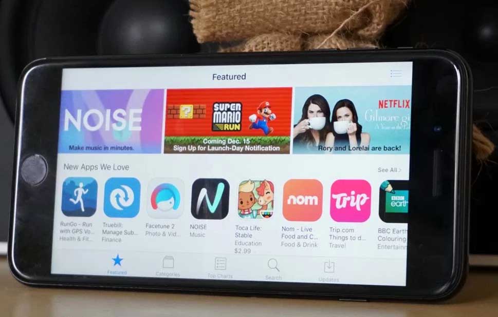 app_store_iphone.jpg