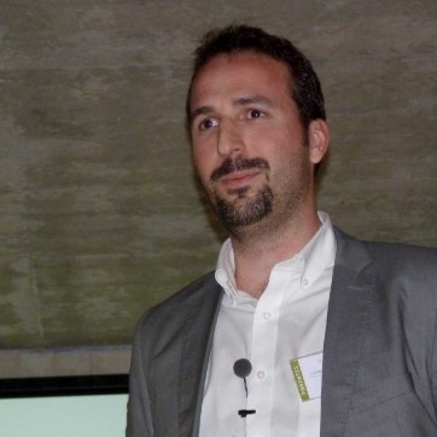 César González, director executivo de Contact Comunicación