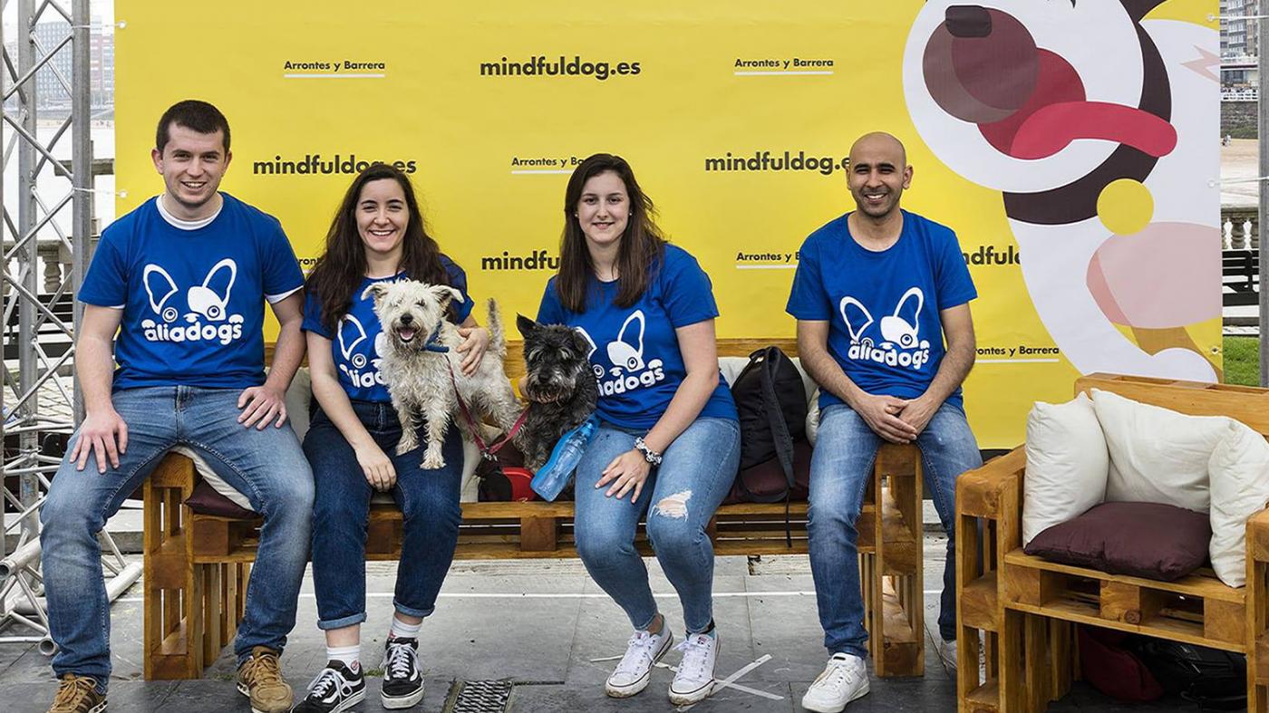 aliadogs.jpg