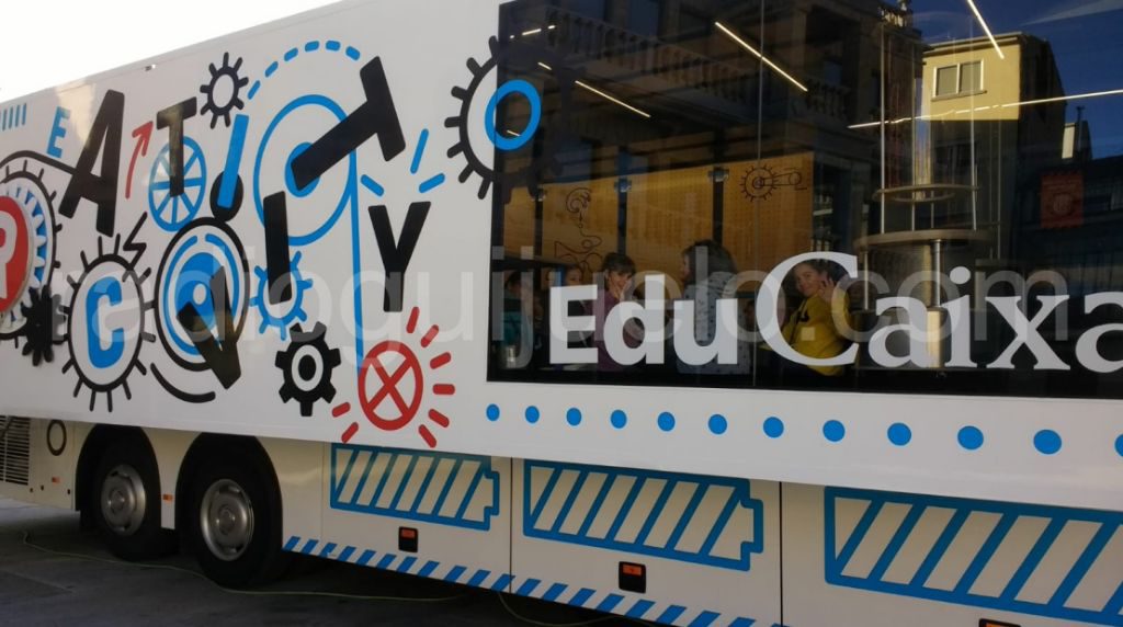 creactivity_bus.jpg