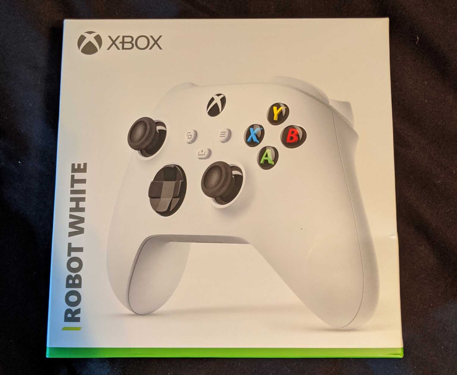 xbox.series.s.controller.01.jpg